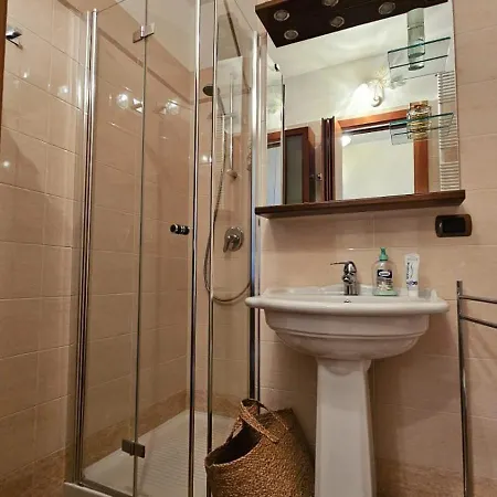 Lago Apartment